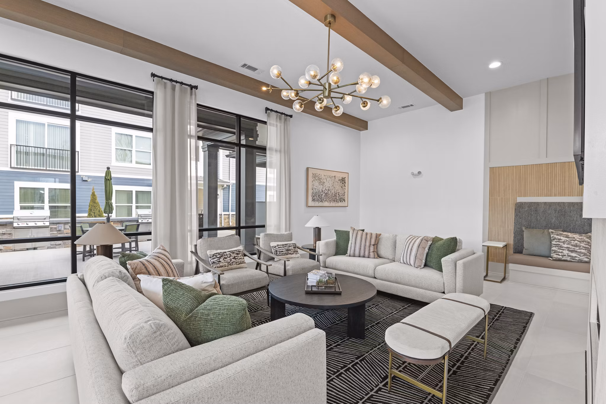 Property images of Perimeter Pointe Apartments