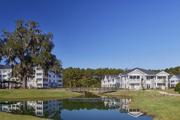 neighborhood at Populus Pooler Apartments