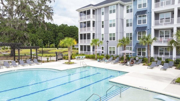 pool at Populus Pooler Apartments 