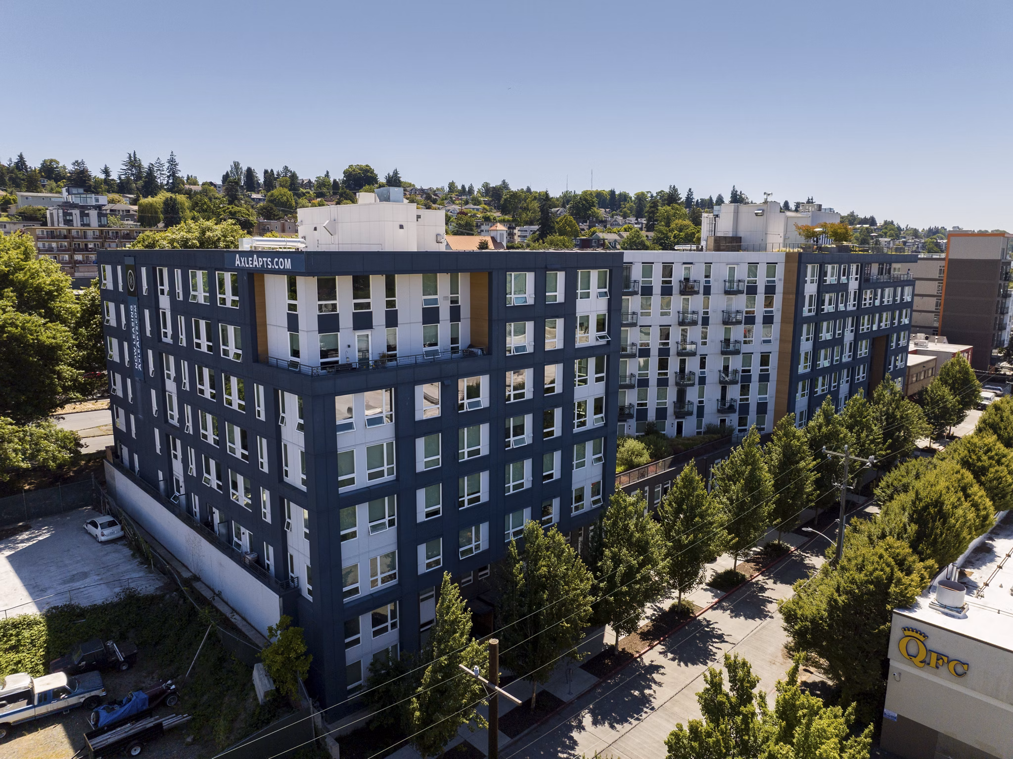 building/exterior at Axle Apartments