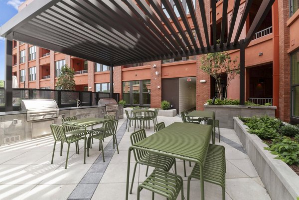 patio at Cullman House Apartments