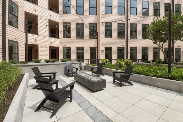 patio at Cullman House Apartments