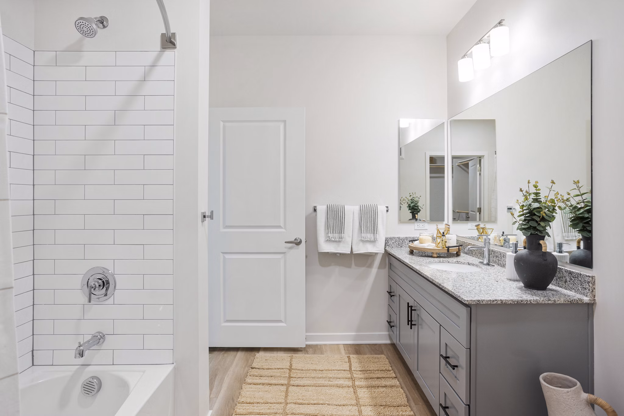 bathroom at Prose Ascend Apartments