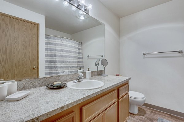 bathroom at Aspenridge Apartments