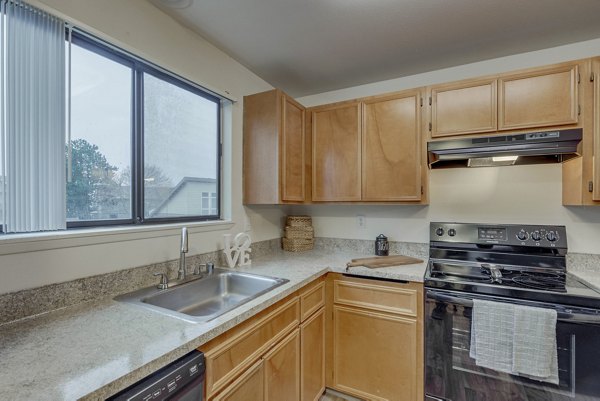 kitchen at Aspenridge Apartments