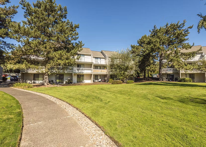 recreational area at Aspenridge Apartments