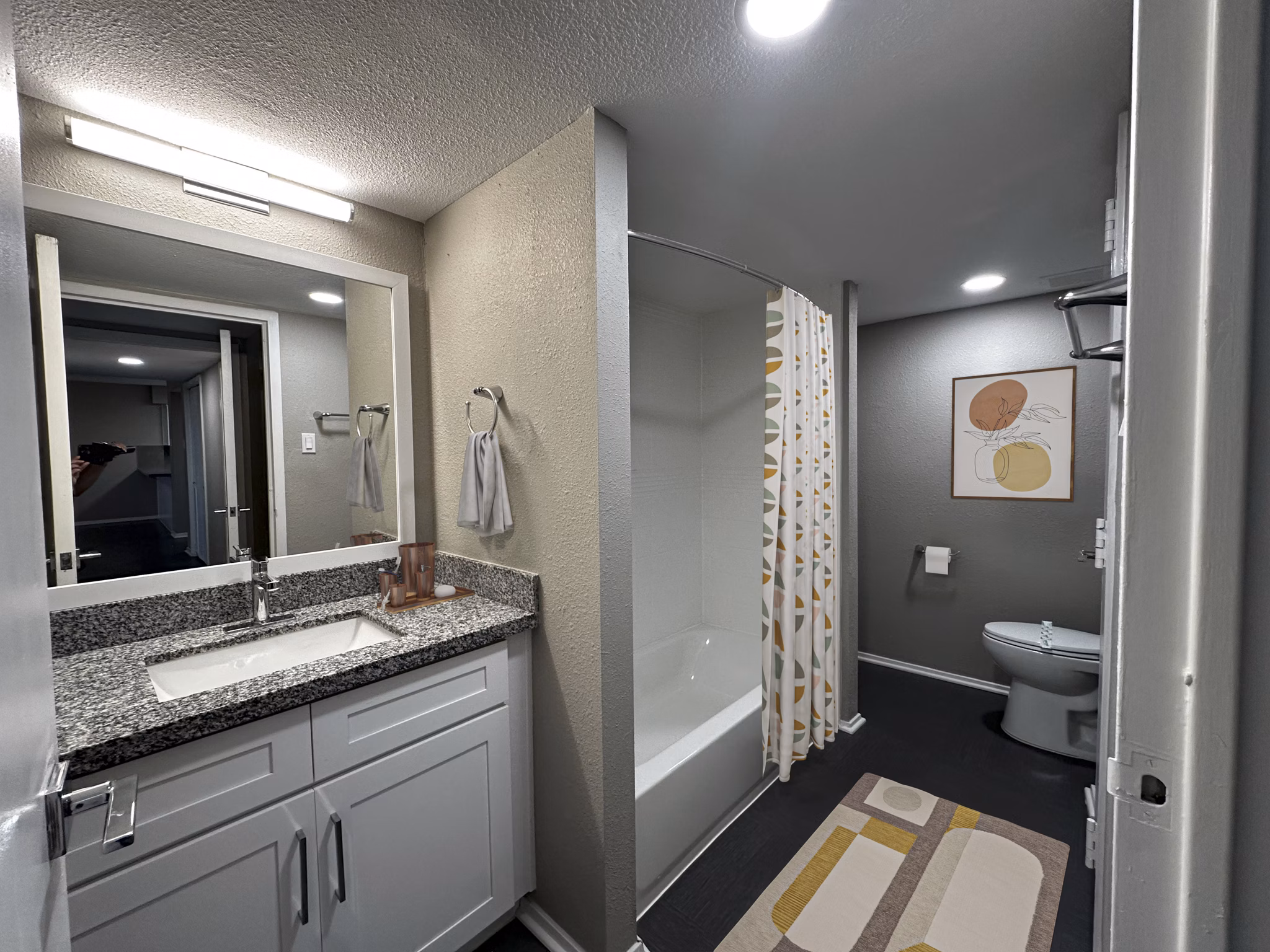 bathroom at Skyline at Kessler Apartments