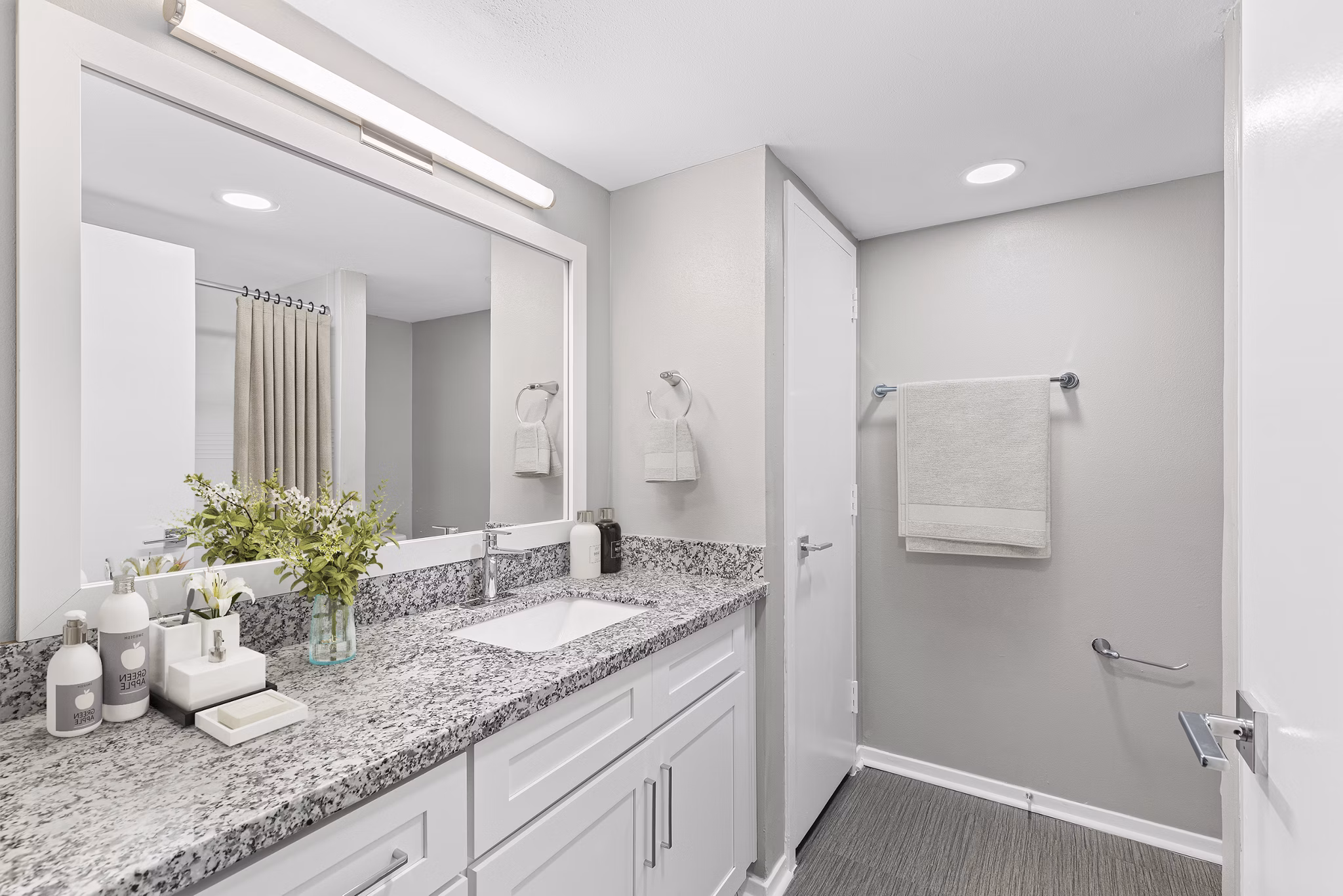 bathroom at Skyline at Kessler Apartments