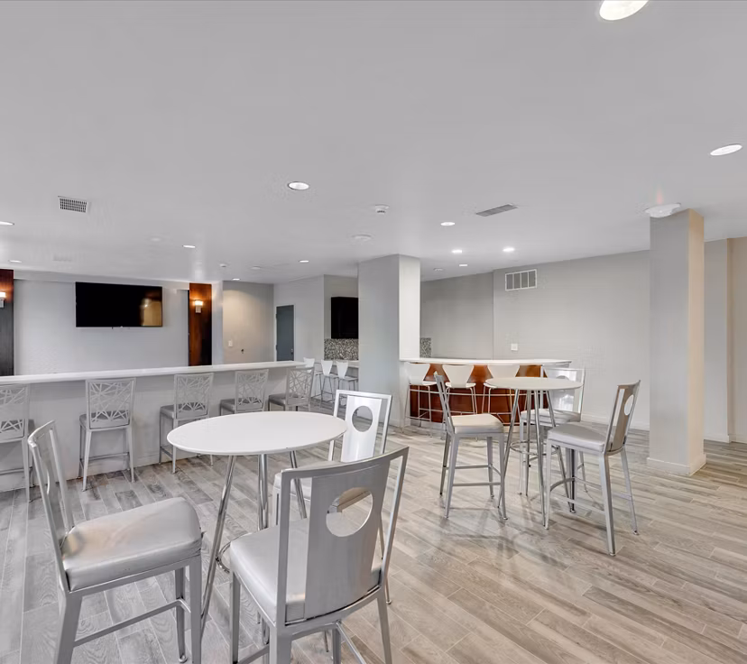 clubhouse at Skyline at Kessler Apartments