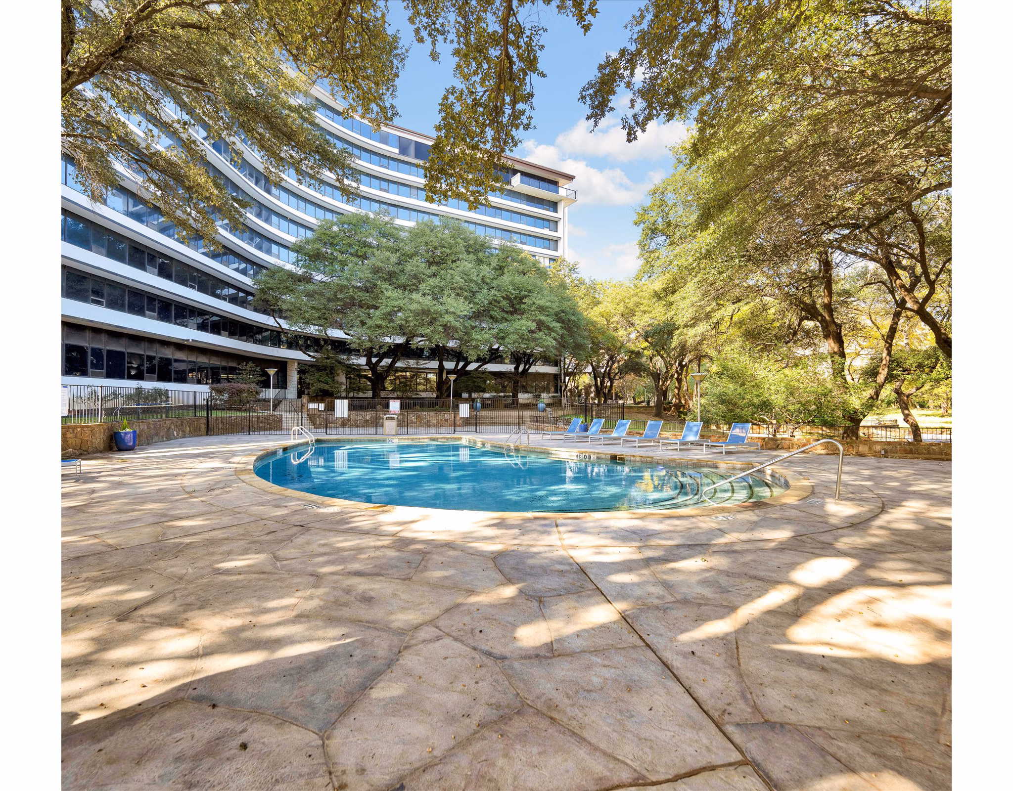 pool at Skyline at Kessler Apartments