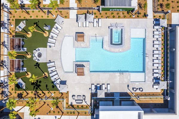 pool at Marlowe South Las Vegas Apartments