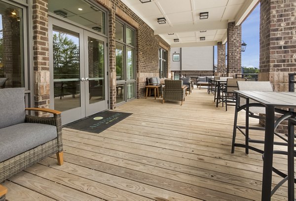 patio at Aventine Apartments