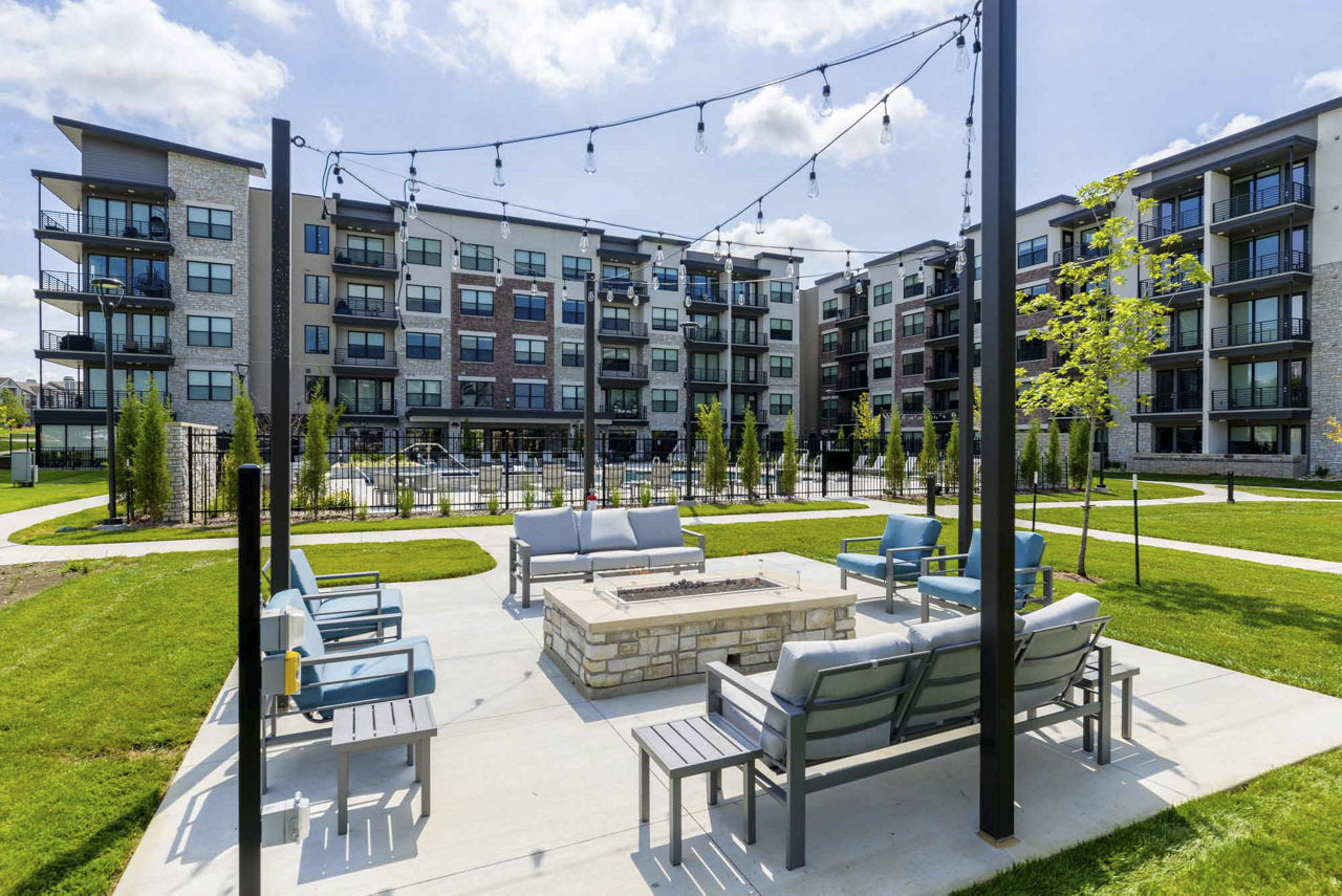 Grill area at Reflections Apartments (2 of 4)