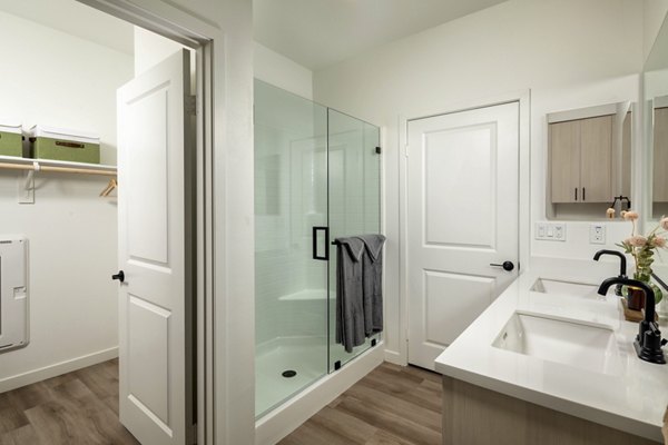 bathroom at Lilian Apartments 