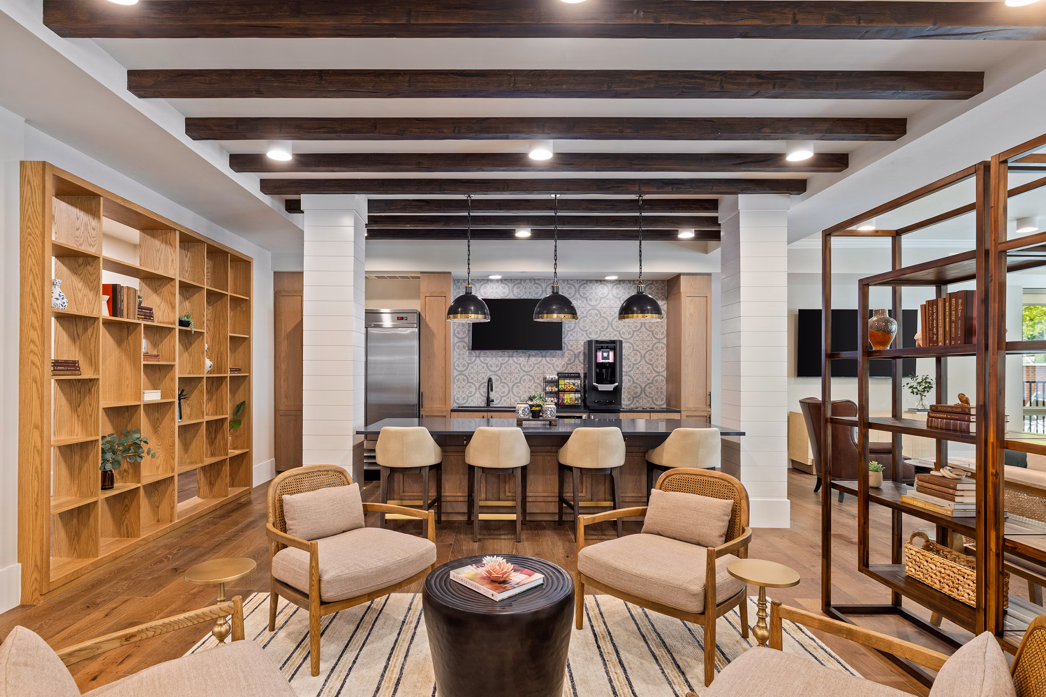 clubhouse at Album Matthews Apartments 