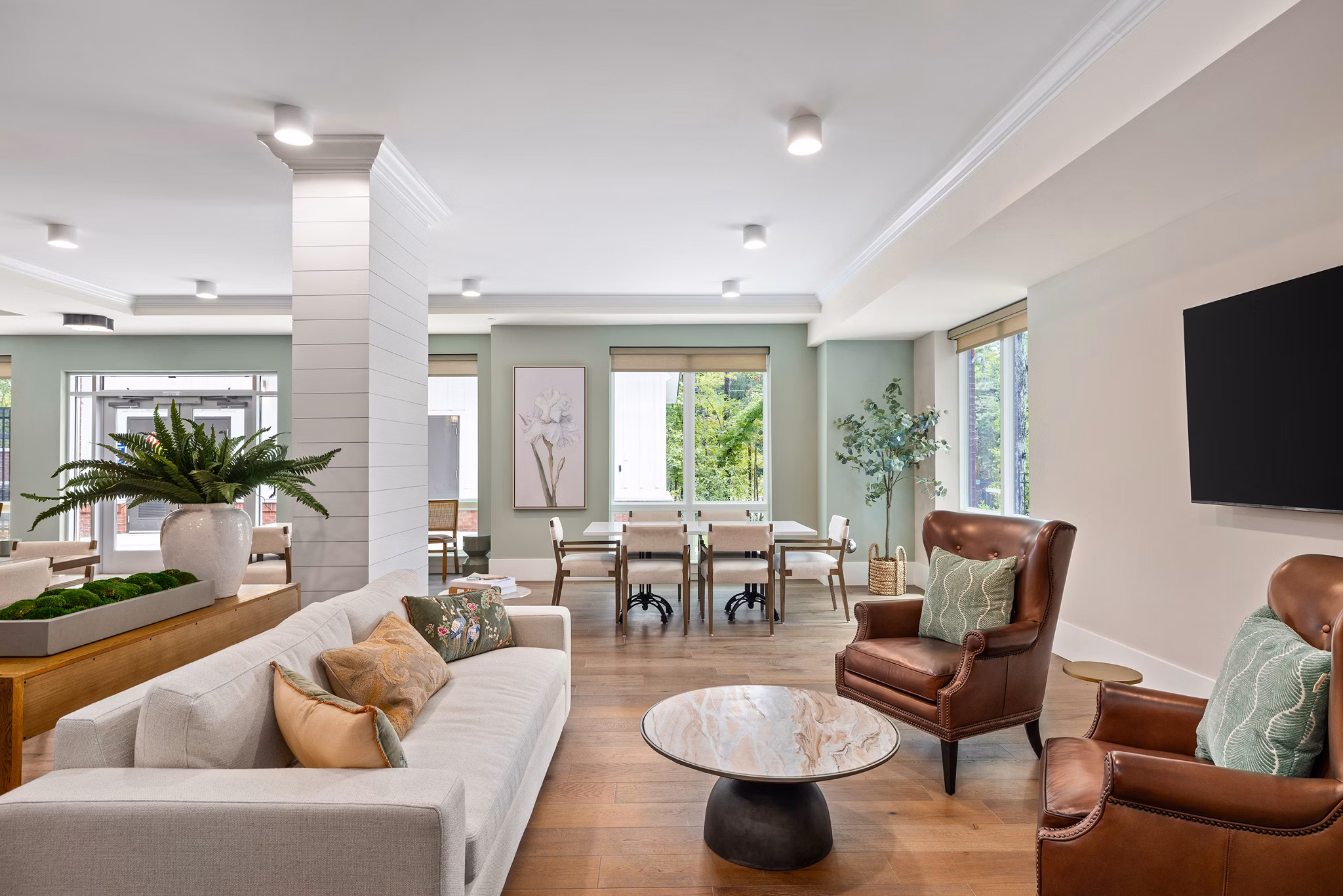 clubhouse at Album Matthews Apartments 