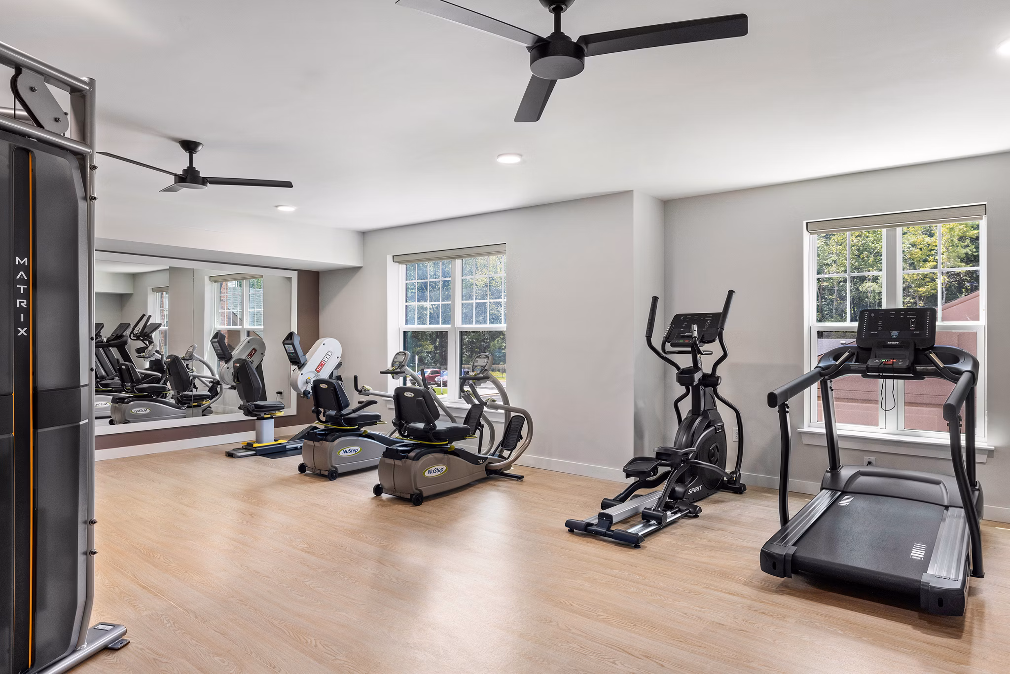 fitness center at Album Matthews Apartments 