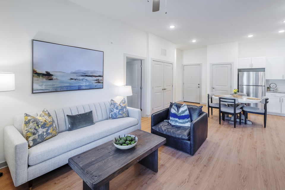 living room at Arden at Huntersville Apartments