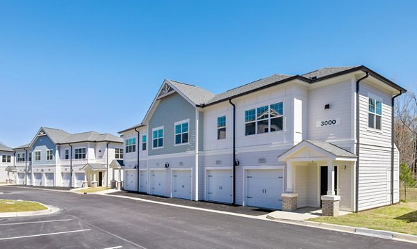 building/exterior at Eastwood Apartments