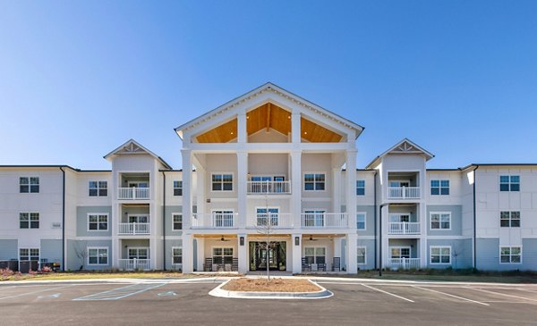 building/exterior at Eastwood Apartments