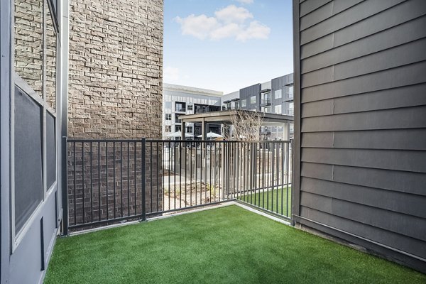 patio at Alta Magnolia Apartments