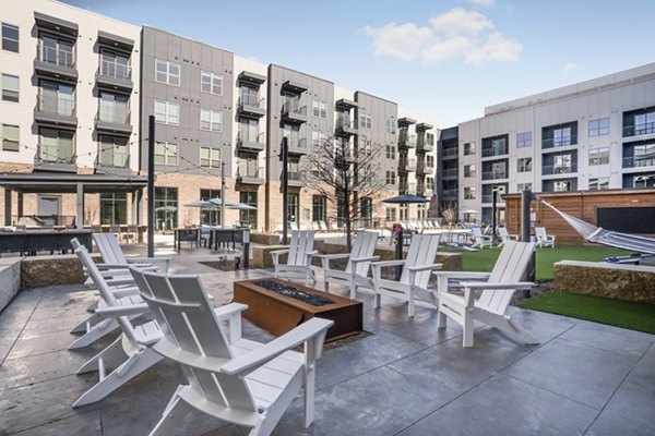 fire pit at Alta Magnolia Apartments