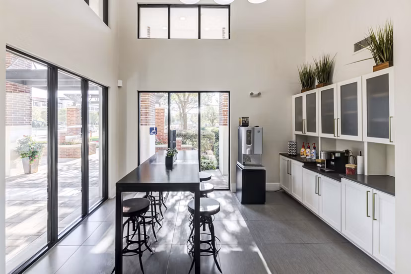 clubhouse at Lakeshore Lofts Apartments