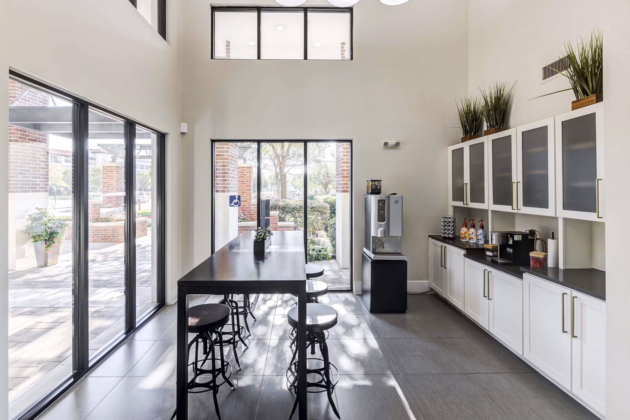 clubhouse at Lakeshore Lofts Apartments