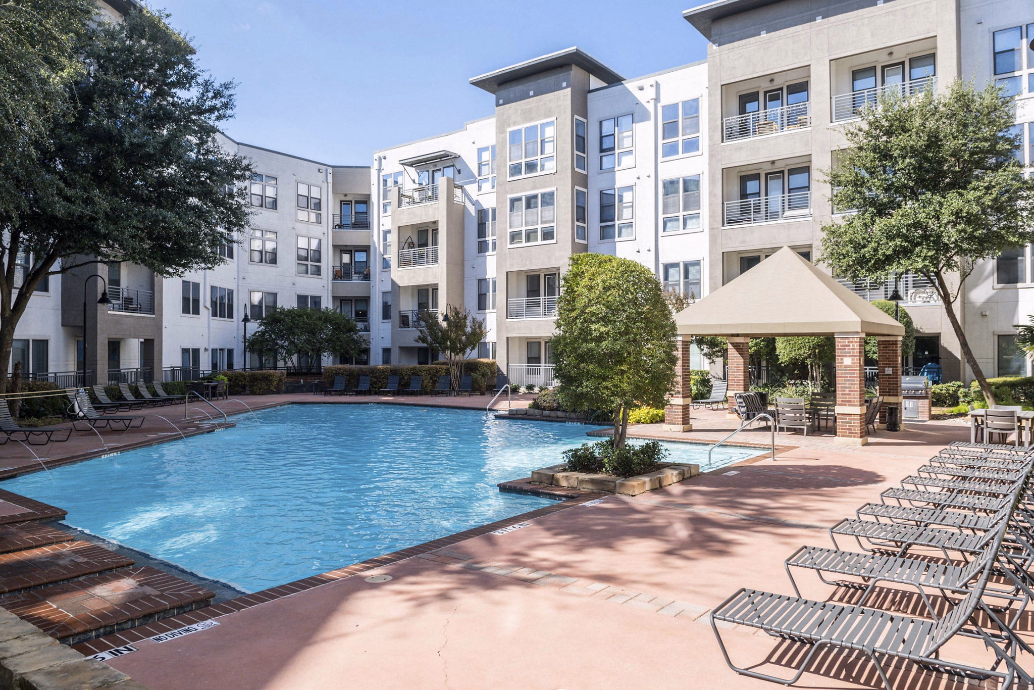 Property images of Lakeshore Lofts