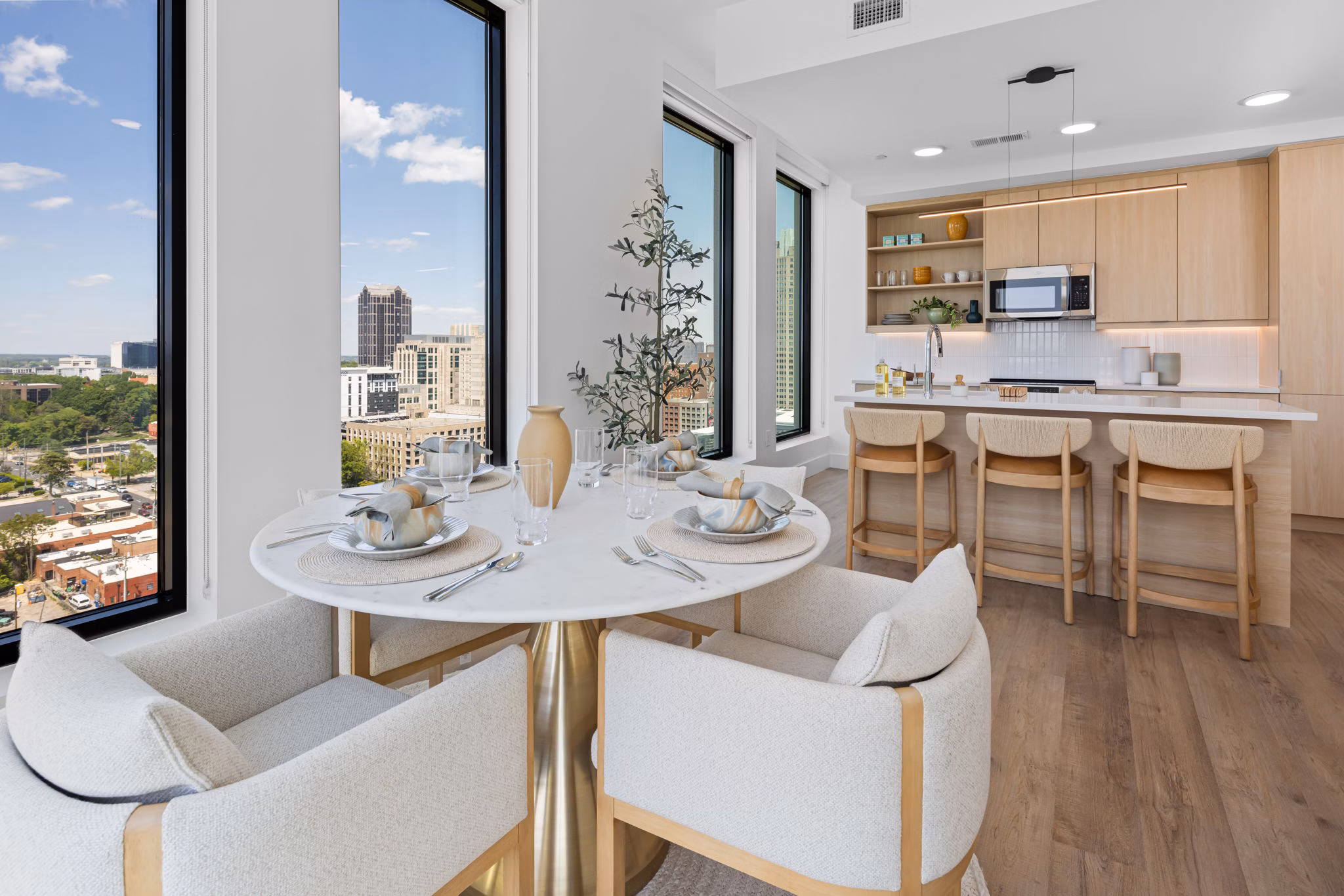 dining room at Maeve Apartments