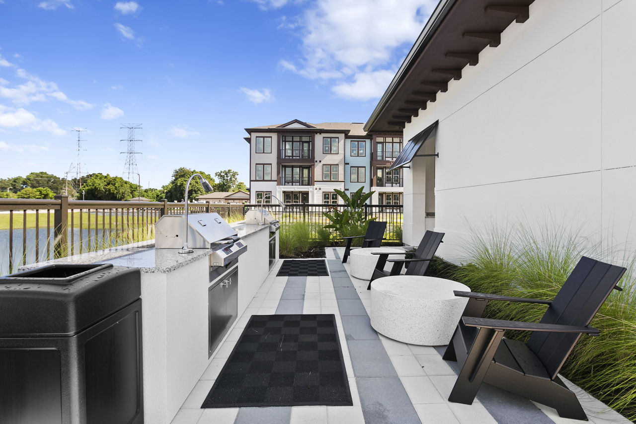 Grill area at Arabelle Clearwater (3 of 3)