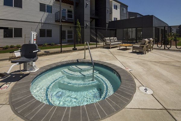 pool at The Arvon Apartments