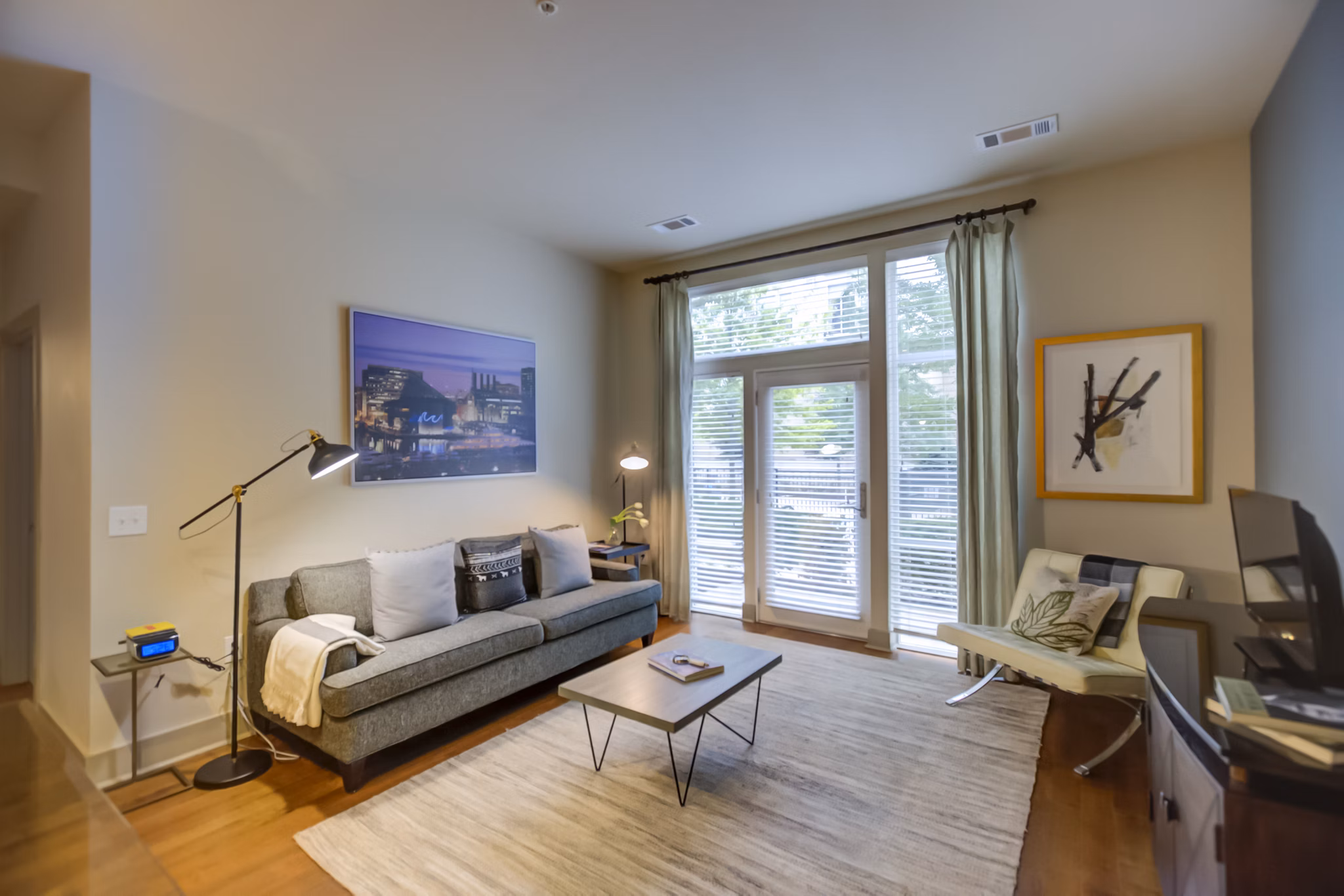 living room at The Porter Brewers Hill Apartments 