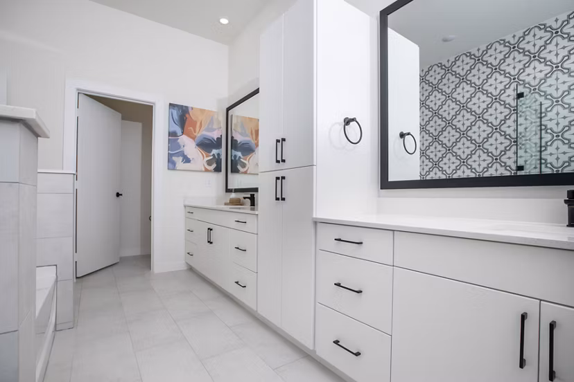 bathroom at Oasis at Woodland Apartments