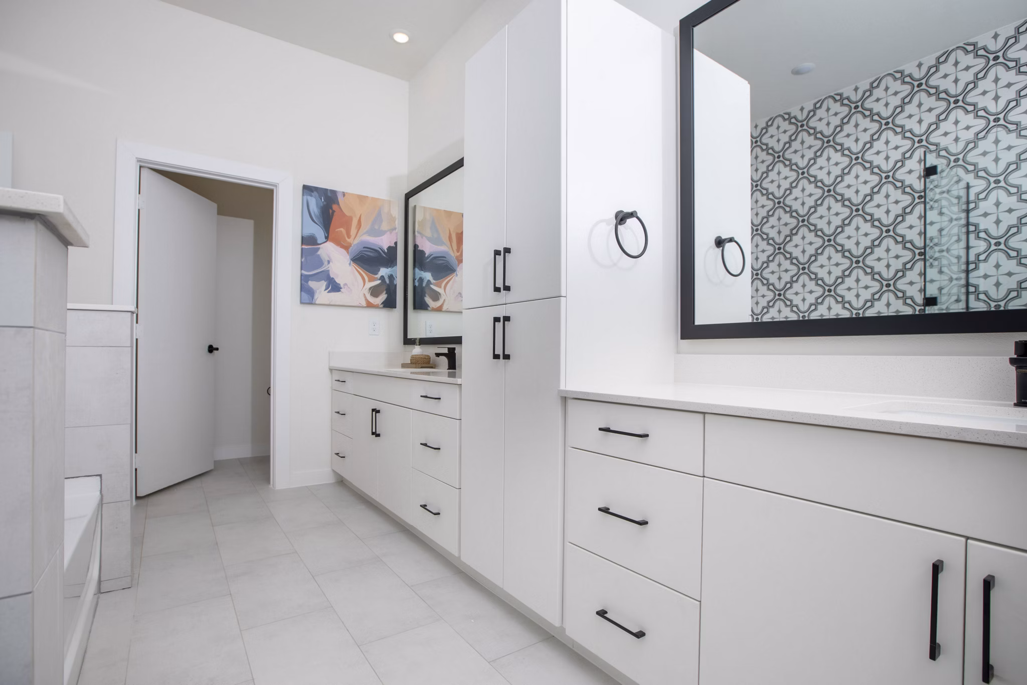bathroom at Oasis at Woodland Apartments