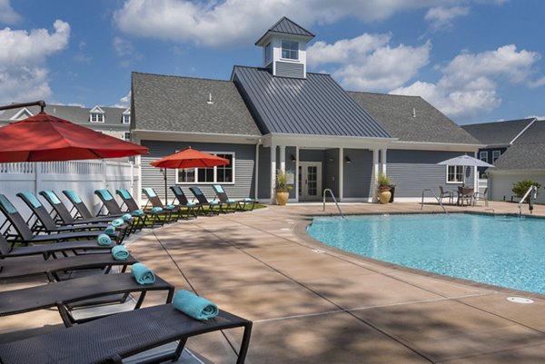 pool at Avana East Main Apartments 