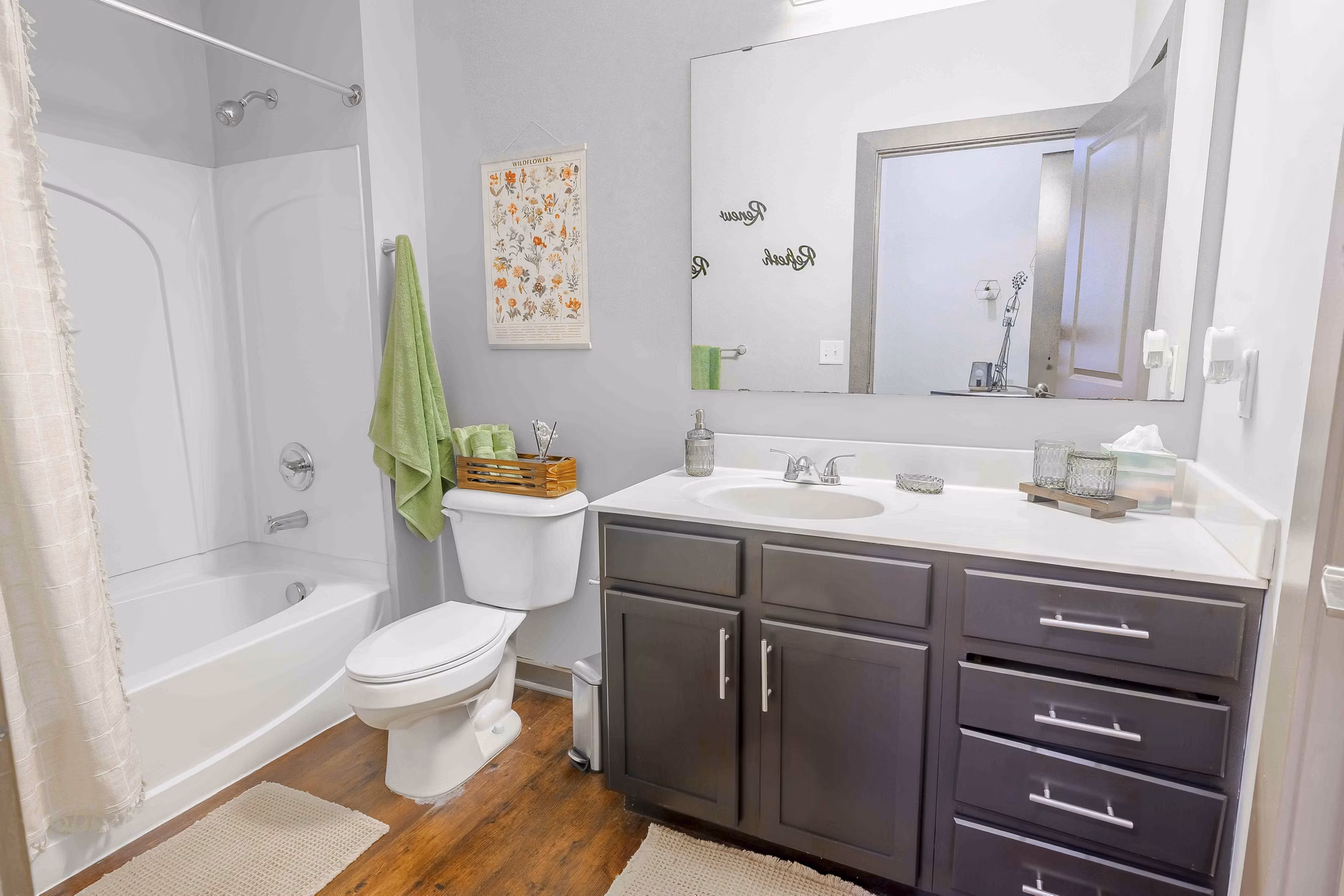 bathroom at University Station Apartments