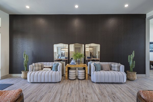 clubhouse at Prose Decker Lake Apartments