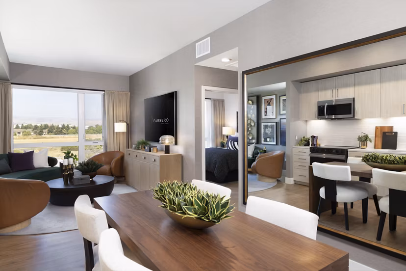 dining room at Passero Apartments