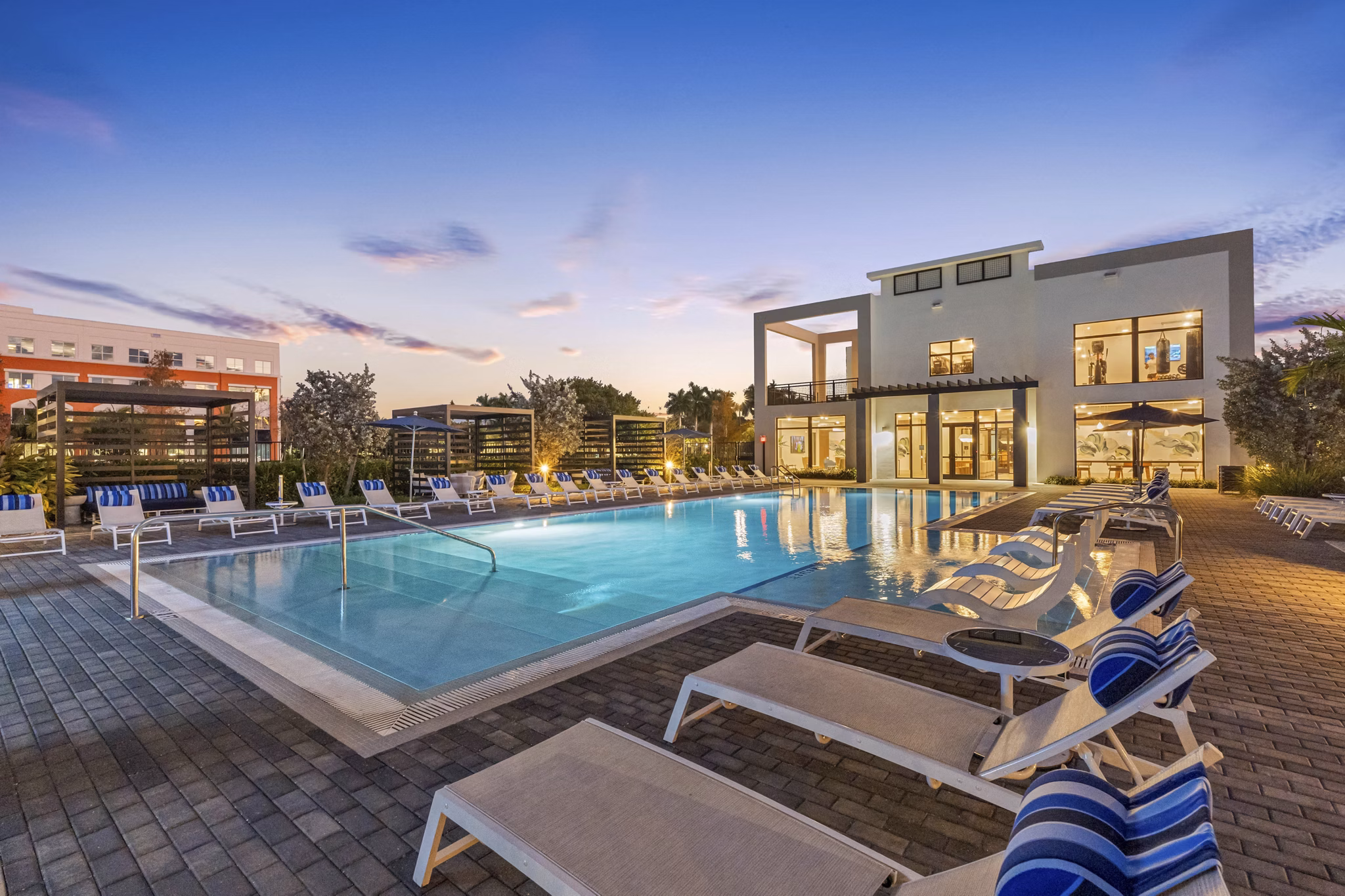 pool at Solena Miramar Apartments 