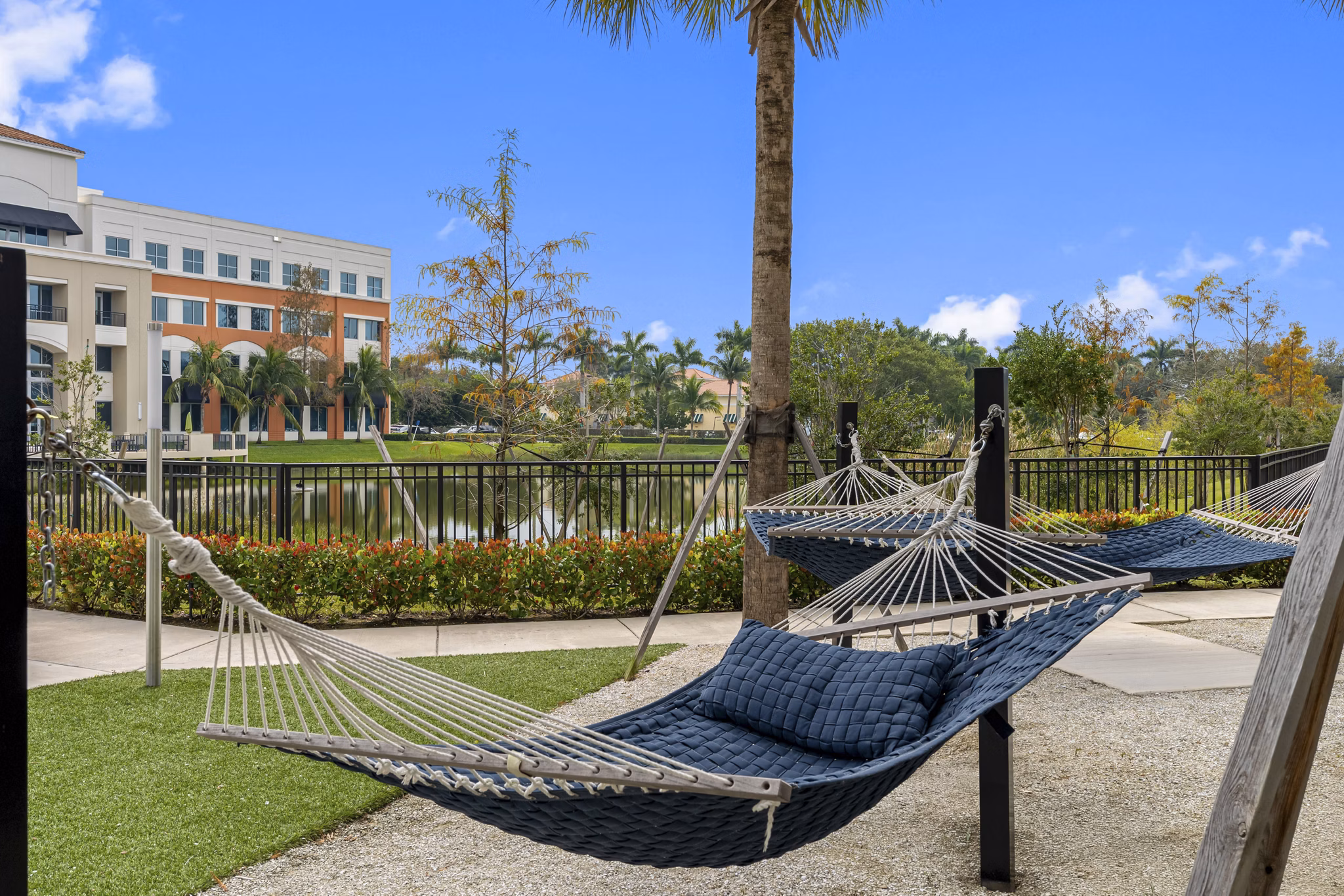 recreational area at Solena Miramar Apartments 