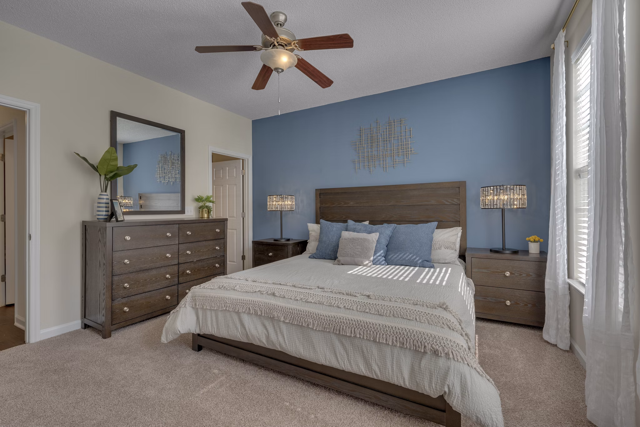 bedroom at Notting Hill Apartments