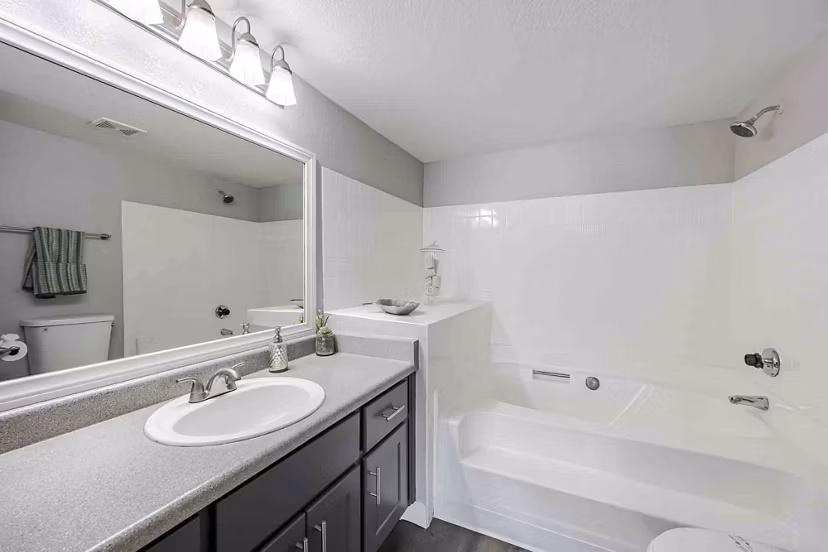 bathroom at Martinique Bay Apartments