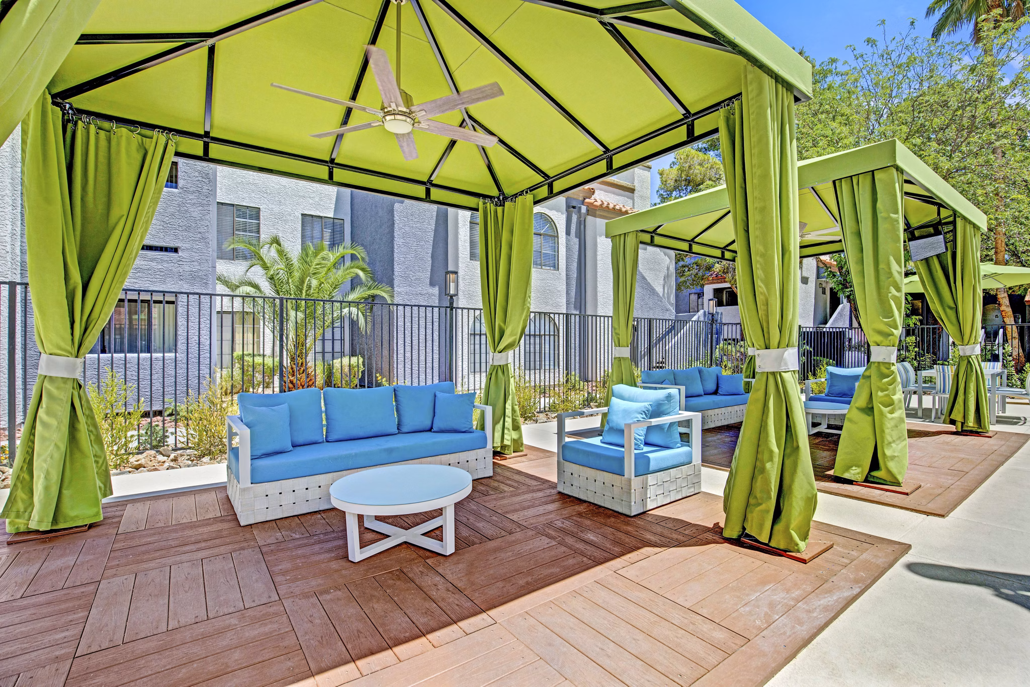 patio at Martinique Bay Apartments