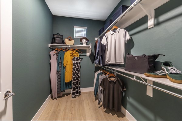 closet at Marlowe Peoria Place Apartments