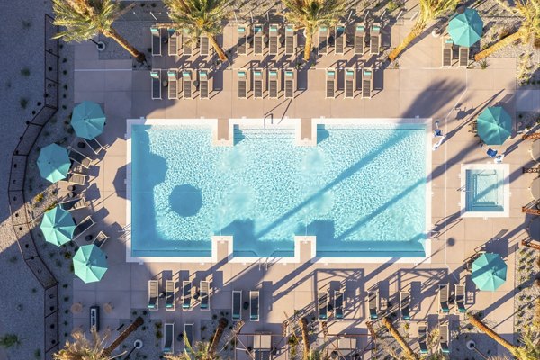 pool at Marlowe Peoria Place Apartments