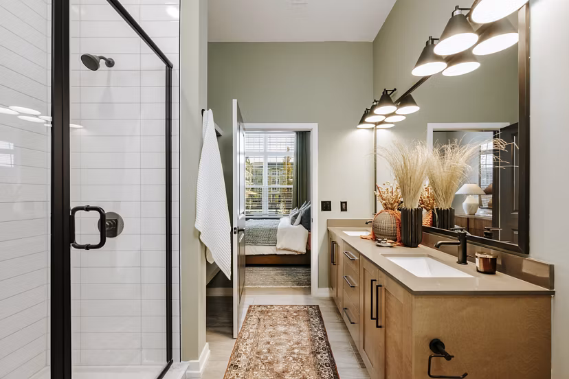 bathroom at Laurent Apartments