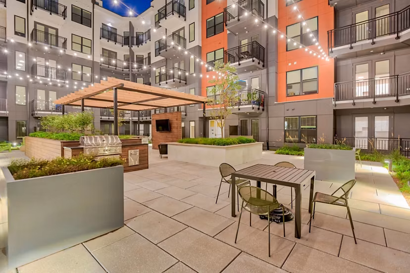 grill area at Connection at Southside Apartments