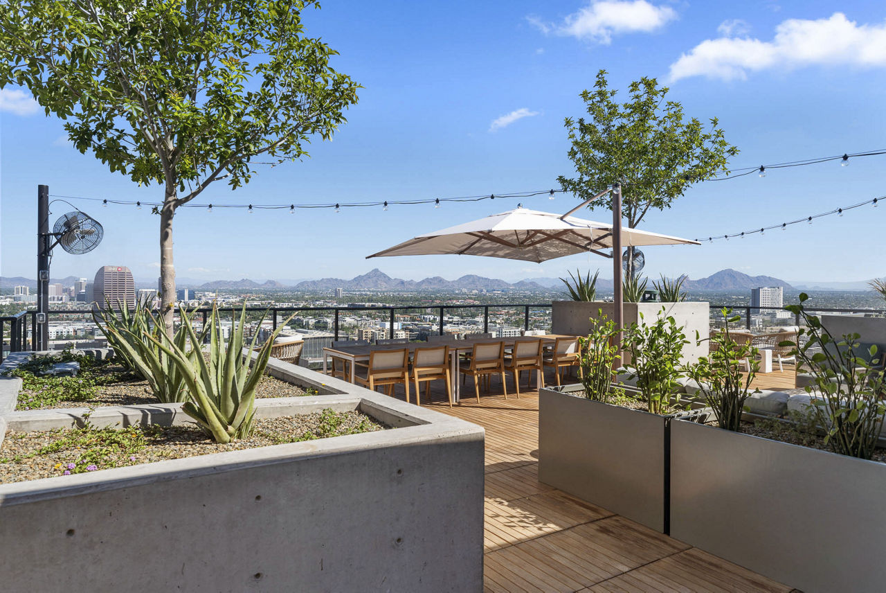 Roof deck at Saiya (3 of 6)