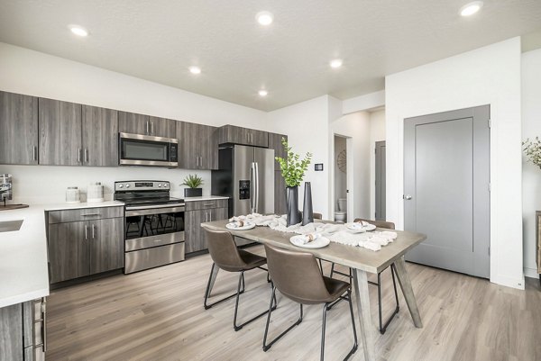 dining room and kitchen at Edendale Crossing Apartments